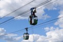 Koelner Seilbahn Gondel blieb haengen Koeln Linksrheinisch P242